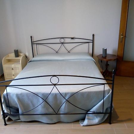 Agriturismo Nizur'In Roccaverano Bagian luar foto